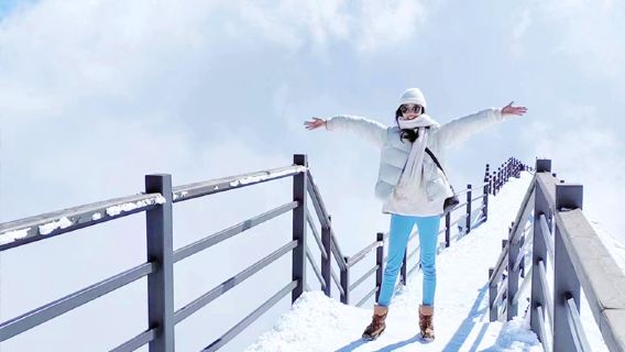 轎子雪山包車一日遊：三環內接駁+一單一團+純玩無購物+自由行