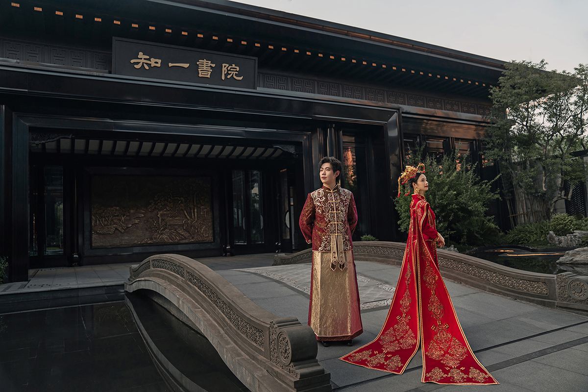 通化Tripメモリー【運転手兼ガイド兼Tripメモリー+ウェディングドローン撮影ミニムービー+メイクアップ衣装+旅程カスタマイズ+人数無制限】