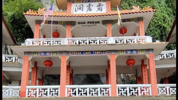 Ipoh Mural + Concubine Lane + Perak Cave + Kellie's Castle + Kunlunlang Leisure Park one-day tour