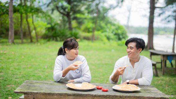 Bintan Food Hunt Tour With Lunch & Hotel Transfer | Indonesian