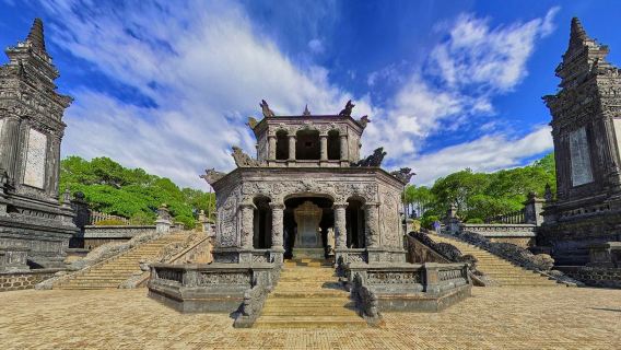 Hue City one-day tour(English guide+ Lunch + Dragon Boat + Air-conditioned bus...)
