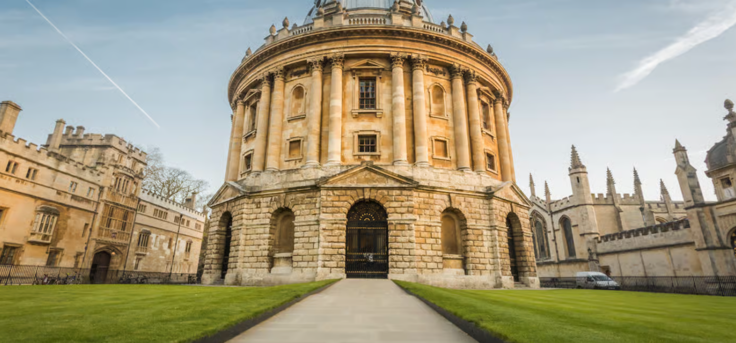 ロンドン ワーナーブラザース ハリーポッタースタジオツアー+オックスフォード ワンデーツアー【往復バス/1名様から予約可】