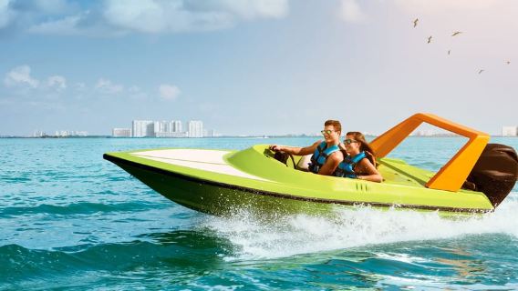 Cancún: 2-stündiges Schnellboot-Erlebnis