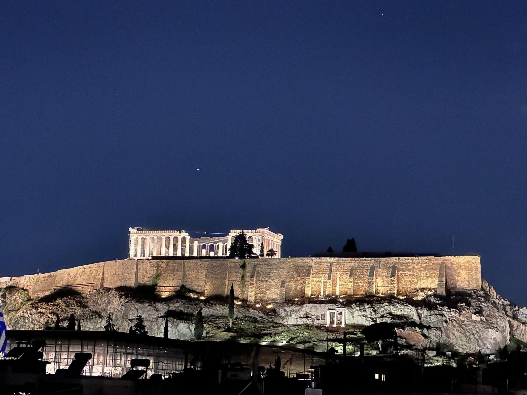 Stork Rooftop Bar & Restaurant, el restaurante de moda en Atenas, Grecia, servicio de reservas en restaurantes