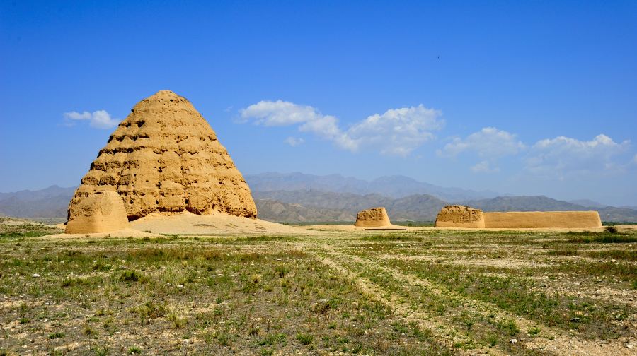 寧夏銀川一日遊西夏陵＋鎮北堡影視城＋賀蘭山岩畫2~6人純玩
