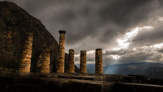 雅典周邊遊+德爾菲遺址+阿拉霍瓦小鎮【懸崖小鎮】【中文司機】