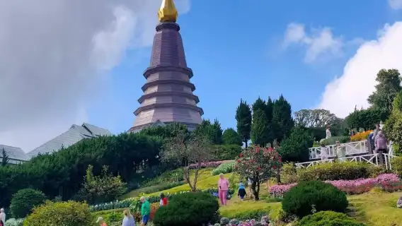 清邁:茵他儂公園和 Kew Mae Pan 2 小時健行