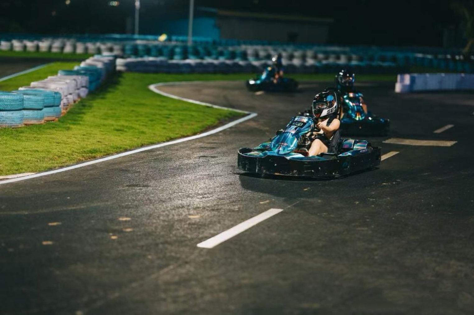 Shenzhen Huanpao Karting Club (Professional Coaching + High-Speed Racing + Professional Track + Lightning-Fast Experience)