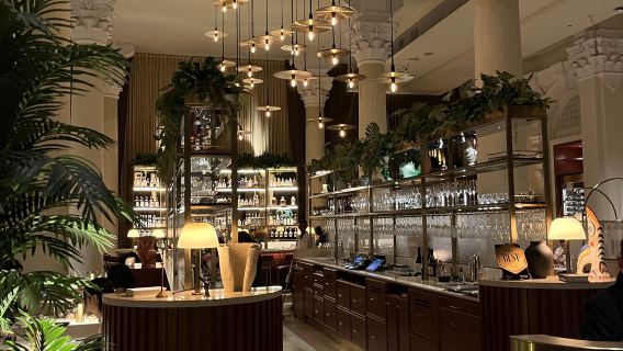 Singapore Brasserie Astoria servizio di prenotazione ristorante