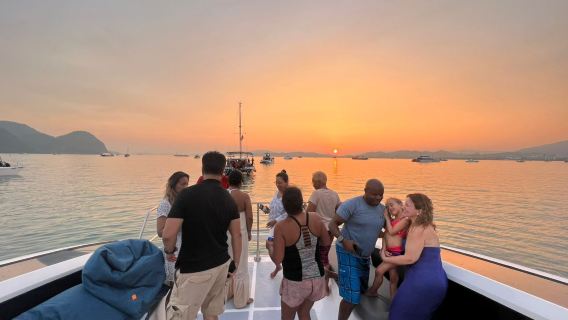 蘭卡威夕陽遊艇落日巡航半日新遊艇含晚餐【J&J|FL|EM】