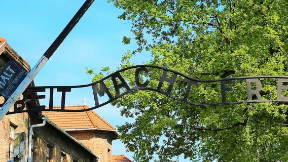 Trại tập trung Auschwitz-Birkenau: Tham quan có hướng dẫn + Phương tiện di chuyển + Bữa trưa