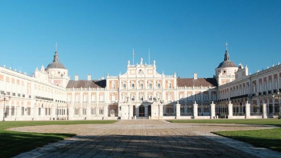 西班牙一日遊：埃斯科里亞爾 + 阿蘭胡埃斯