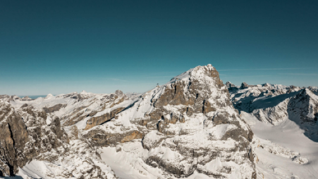 From Zurich: Titlis Cable Car and Glacier Day Tour