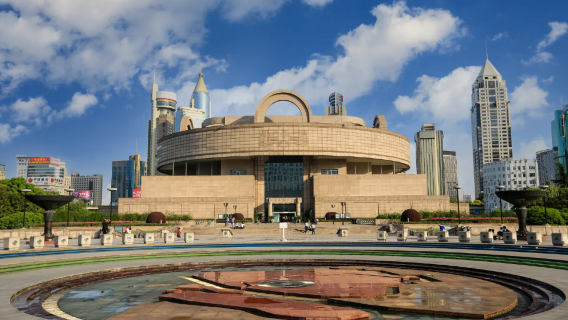 【來上海談生意必看】上海全境訂製包車｜包車機場接駁＋商務接待＋翻譯導遊｜全程陪同／商務考察／效率翻倍