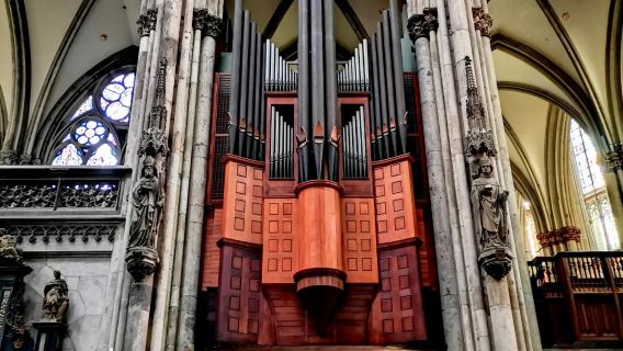 Cologne Lawatan Sehari Sewaan Peribadi Pergi-Balik: Menara Berkembar Gothic + Taman Impian + Rumah Beethoven Bahasa Cina