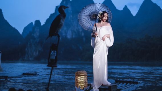 Lijiang fisherman's song hanfu bamboo raft viral trip moments