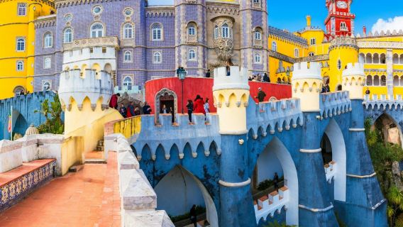 Sintra, Pena-Palast, Cabo da Roca, Cascais und Estoril: Tagesausflug ab Lissabon