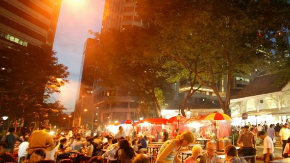 สิงคโปร์: ทัวร์ชิมอาหารริมถนนยามค่ำคืนที่เลาปาซัตและมารีน่าเบย์
