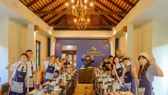 Chiang Mai Grandma's Kitchen - Grandma's Home Cooking School