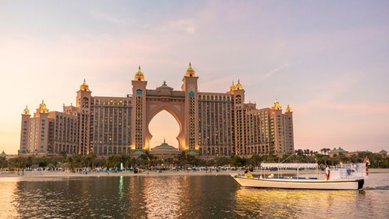 Atlantis The Palm: 120-Min Sightseeing Boat Tour by Abra Tours