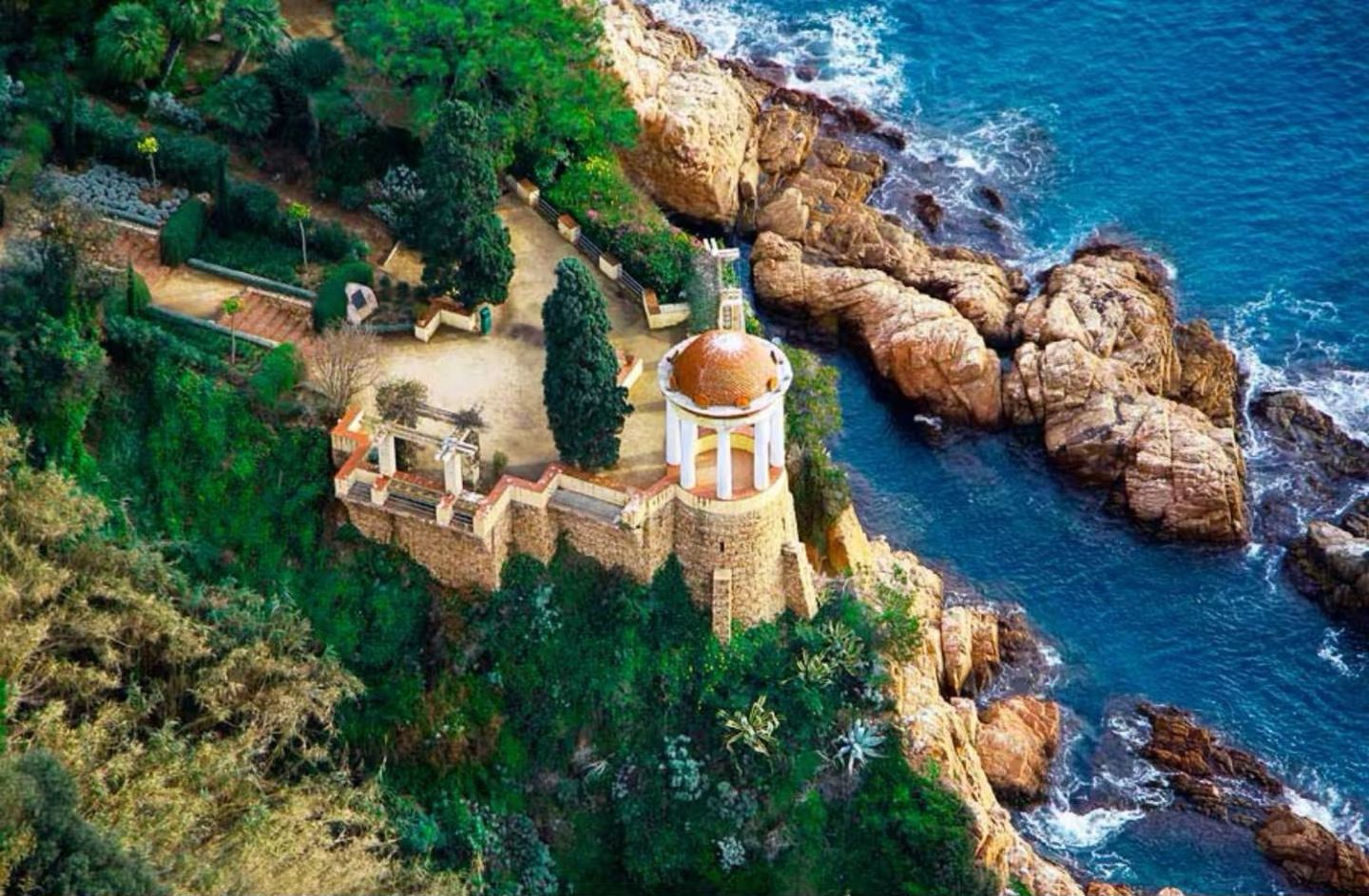 巴塞隆拿-布拉內斯+托薩小鎮一日遊