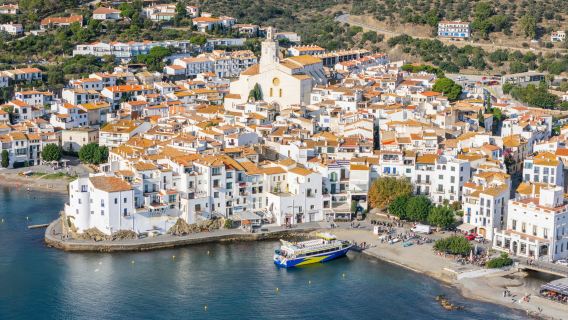 Cadaqués: Boat Tour from Roses