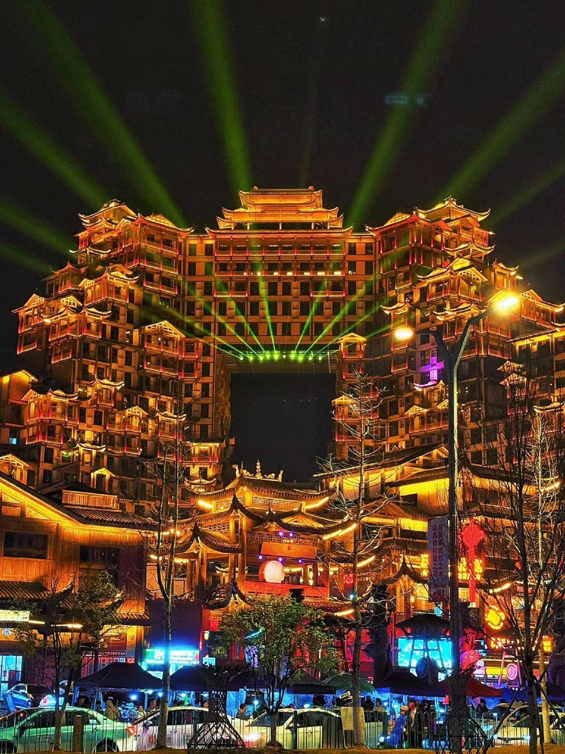 Explore Zhangjiajie's Core: Discover Tujia Mysteries, Marvel at Tianmen's Grandeur and Immortal Romance