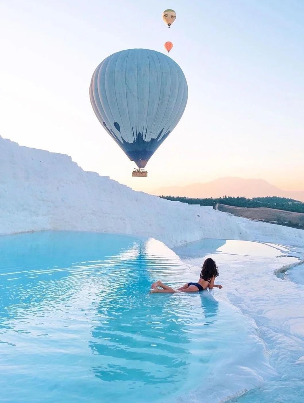 Tour di un giorno a Pamukkale e all'antica città di Hierapolis da Antalya con pranzo e trasferimento incluso