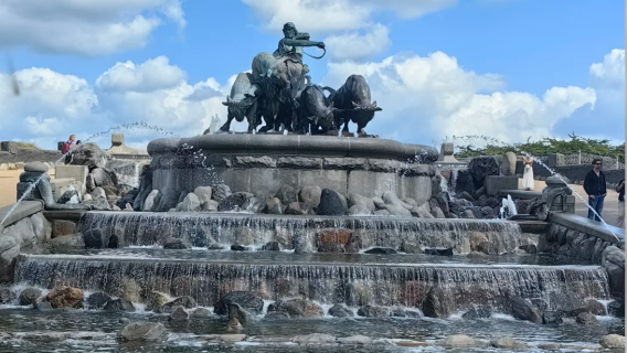 丹麥哥本哈根：新港+阿馬林堡宮小美人魚雕像+管風琴教堂一日遊