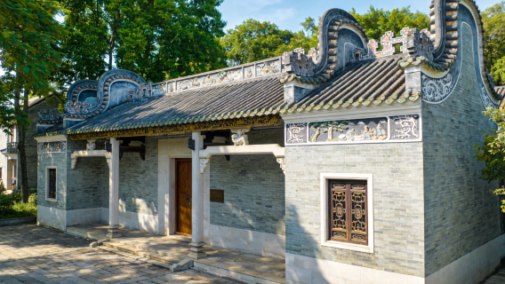 Exploring Ancient Streets + Ending with Desserts: The Perfect Way to Experience Foshan Citywalk