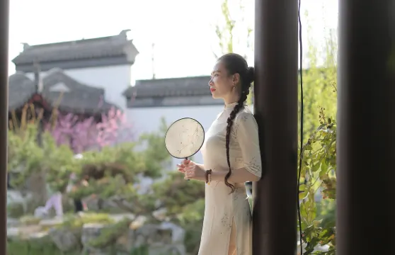 武陟Trip Moments【婚紗照微電影航拍/婚禮跟拍攝影/訂婚跟拍/宣傳片】