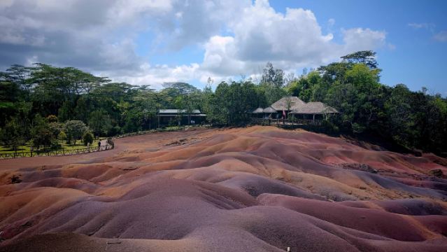 Mauritius Speedboating Dolphin Chase + Chamarel Seven Colored Earth Geopark + Casela Zoo Day Tour (Land and Sea Adventure)