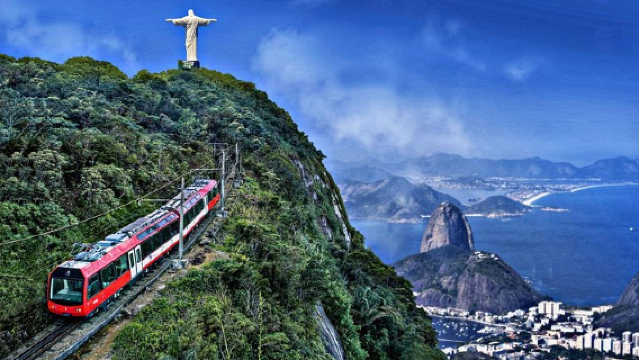 Christ the Redeemer + Parque Lage + Copacabana Beach + Sambadrome + Maracana Stadium