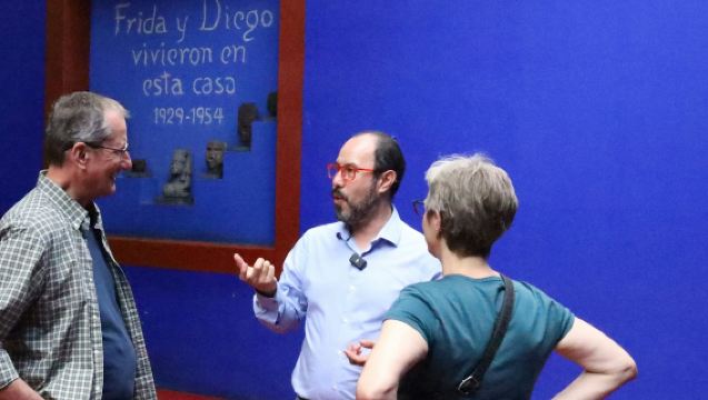 Mexico City: Coyoacan Tacos Food Tour + Optional Frida Kahlo Museum