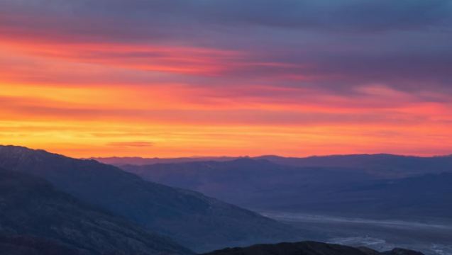 美國拉斯維加斯來回-死亡谷國家公園-可定制包車【市區接駁】