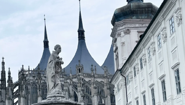 捷克．布拉格 市內／周邊（人骨教堂）包車一日遊｜上門接駁