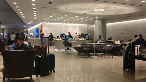 China PZI Baoanying airport/VIP lounge pass/Waiting/transfer/rest