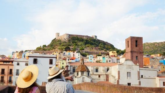 Market day in Bosa with guided tour and free time
