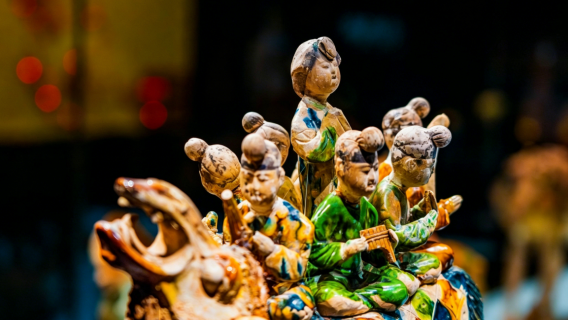 ตั๋วเข้าพิพิธภัณฑ์ประวัติศาสตร์มณฑลส่านซี + การบรรยายโดยมืออาชีพ | ทัวร์ 1 วันชมการแสดงที่ถังเล่อกง