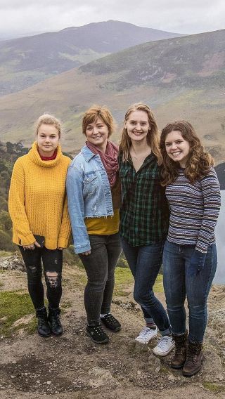 Dublin round-trip: Wicklow Mountains National Park + Glendalough small-group hiking 1-day tour