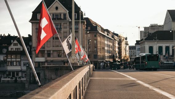 Basel Audio Tur: Munstre, Mysterier & Mirakler fra Altstadt Grossbasel