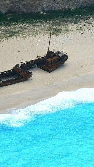 Shipwreck Beach viewing and Blue Caves Zakynthos 1-day tour in Zakinthos Island