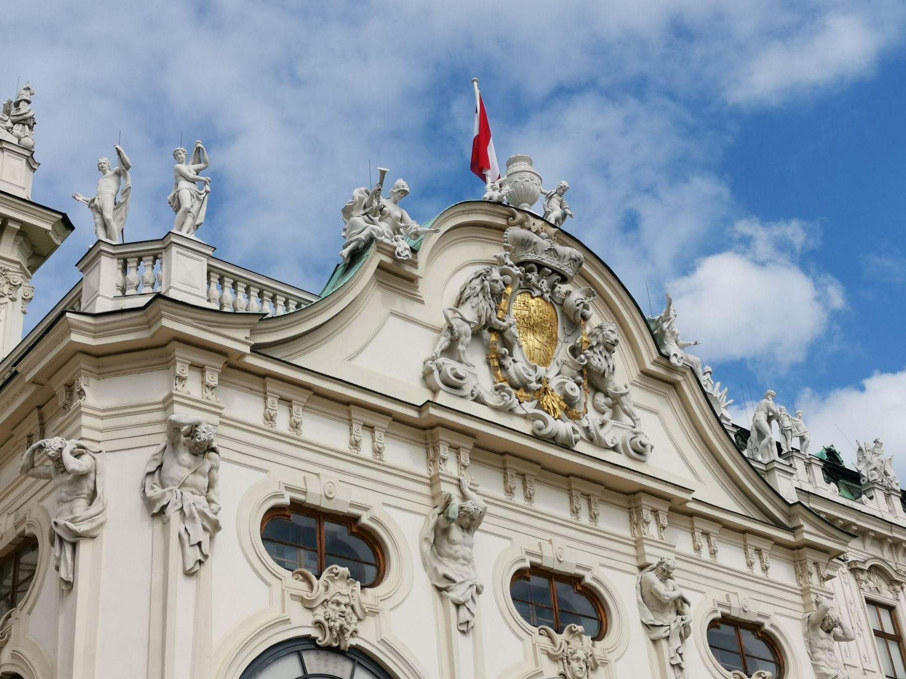 Vienna's Art and Danube Charm: Kunsthistorisches Museum + Belvedere Palace + Danube Tower