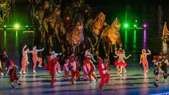 การแสดงกลางคืนที่ Land of Legends และค่าเข้าสวนสนุกพร้อมบริการรถรับส่งจาก Antalya