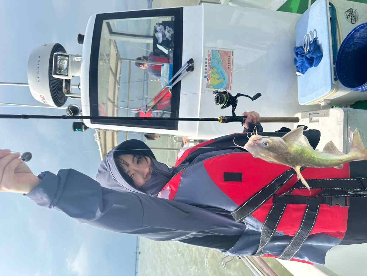 御航遊艇俱樂部珠海專業釣魚艇出海海釣4小時【專業船長教學+私藏釣點+免費提供魚竿魚餌】