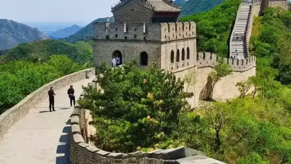 Badaling Great Wall Private Day & Night Tour