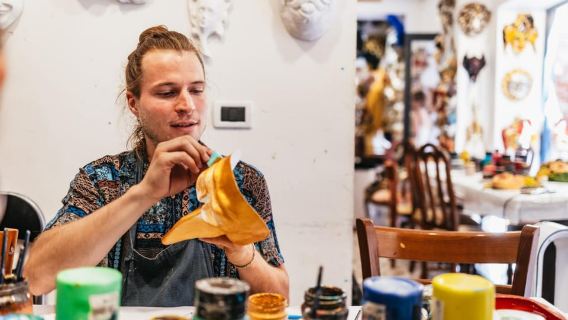 Venezia: Workshop per dipingere la tua maschera veneziana