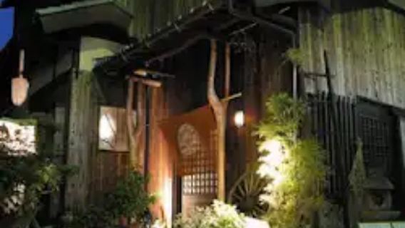 134 Osaka Giappone Cibo da influencer Kaiseki in antica casa Ten no Kawa Naka Naka