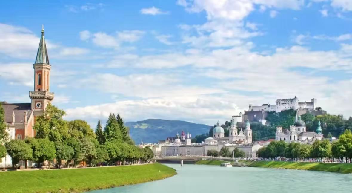 瓦豪河谷葡萄酒文化線10小時包車一日遊【維也納來回】