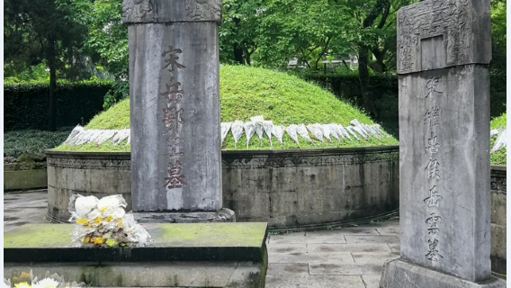 Hangzhou Yue Fei Temple + West Lake Cruise + Live Guided Tour with Expert Guide